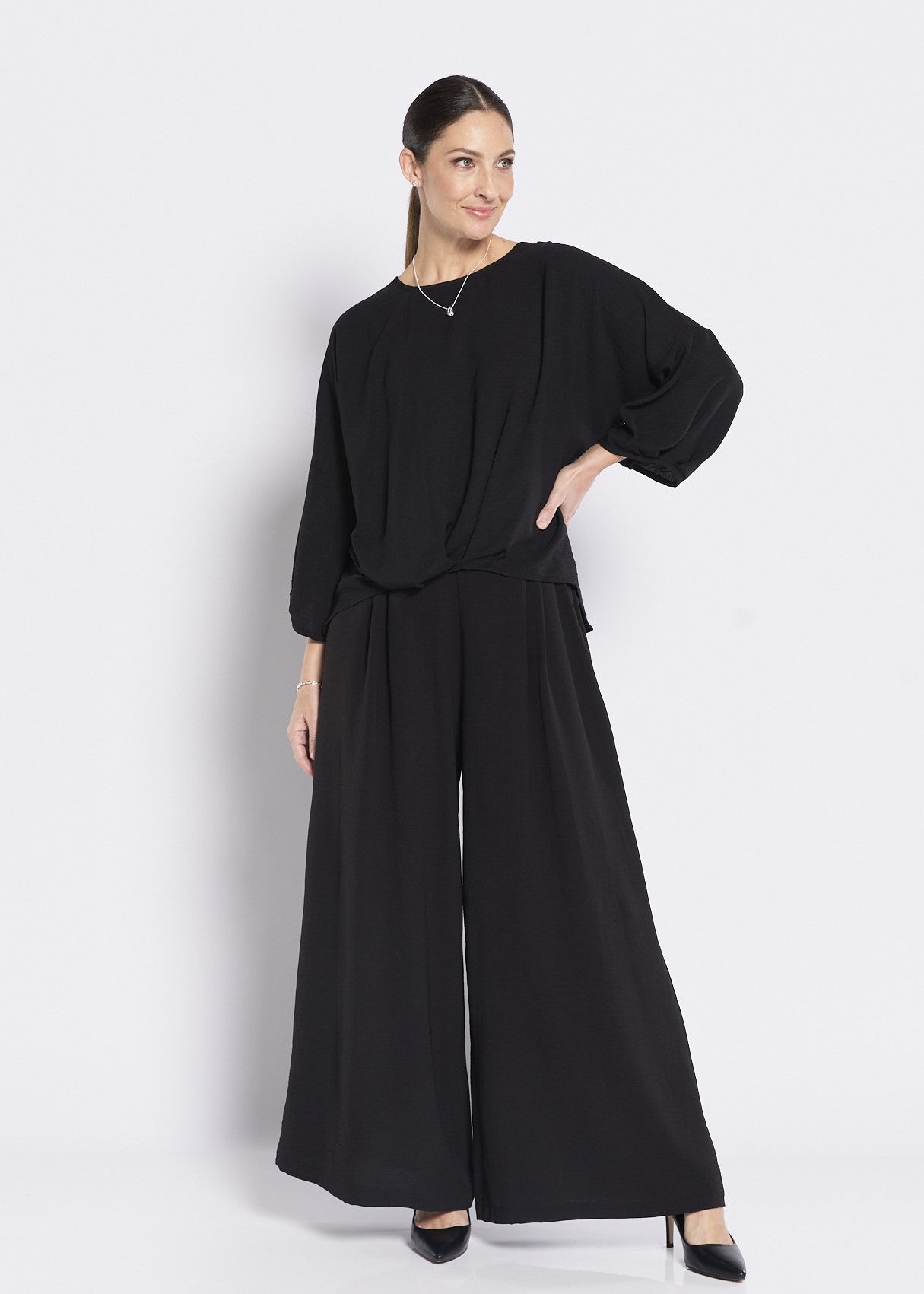 Origin Resort hammered crepe top in black