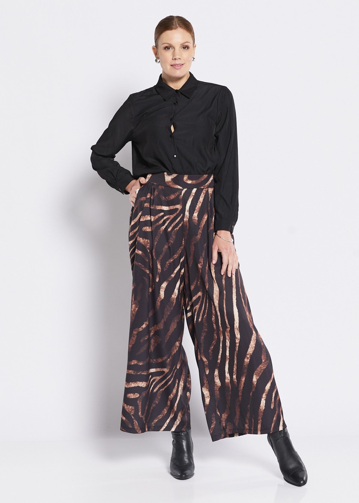 Satin Wide Leg Pant in Animal Print