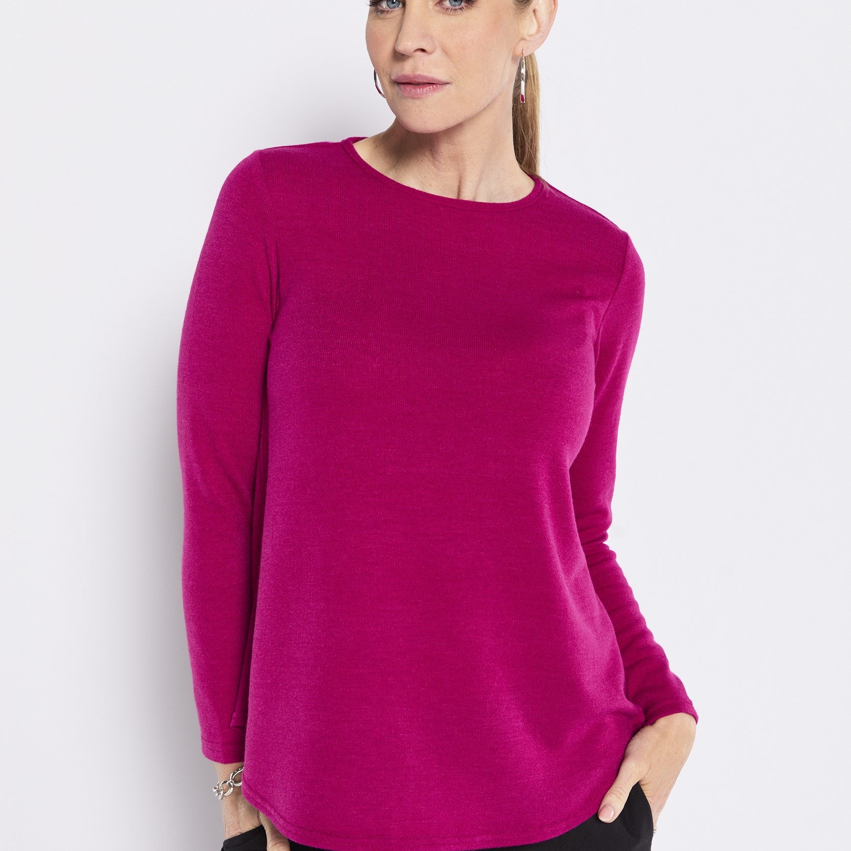 Crew Neck Knit Jumper in Magenta