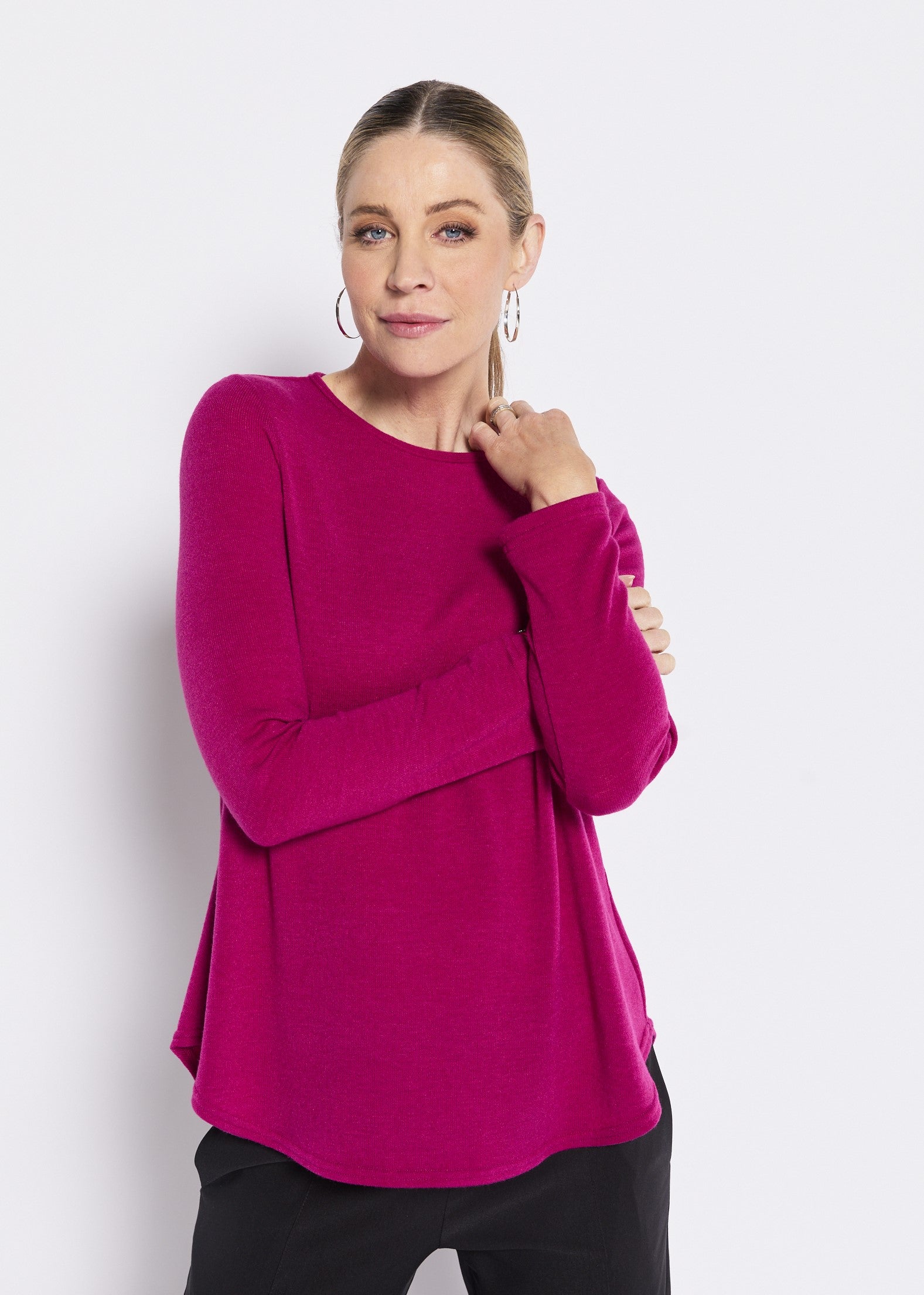 Crew Neck Knit Jumper in Magenta