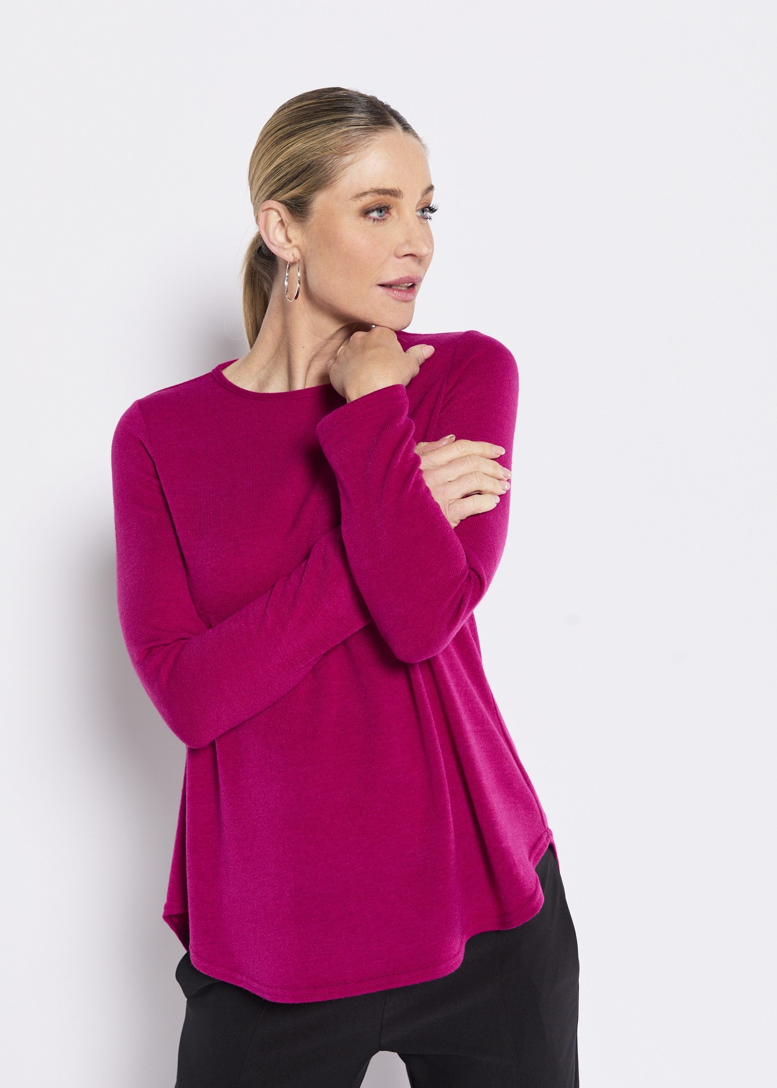 Crew Neck Knit Jumper in Magenta