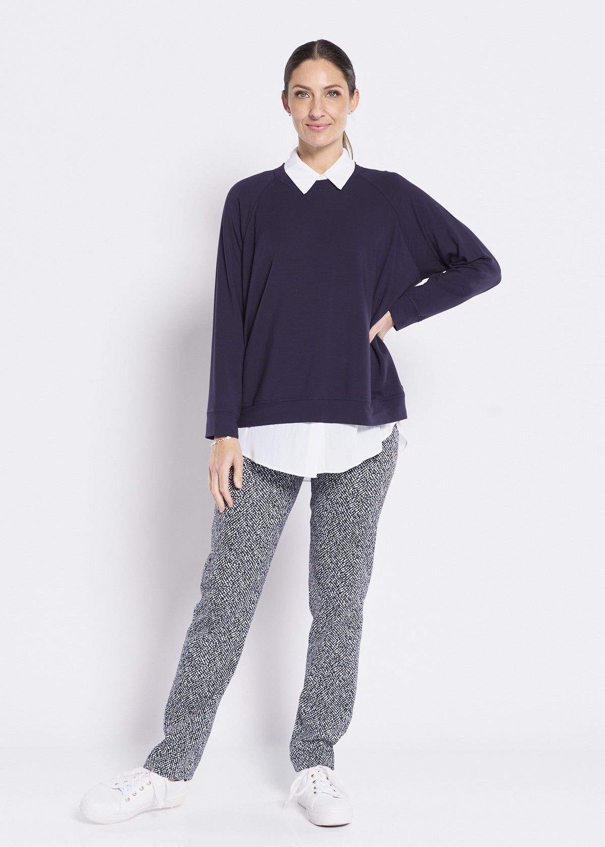 Navy Jacquard Stretch Straight Pant