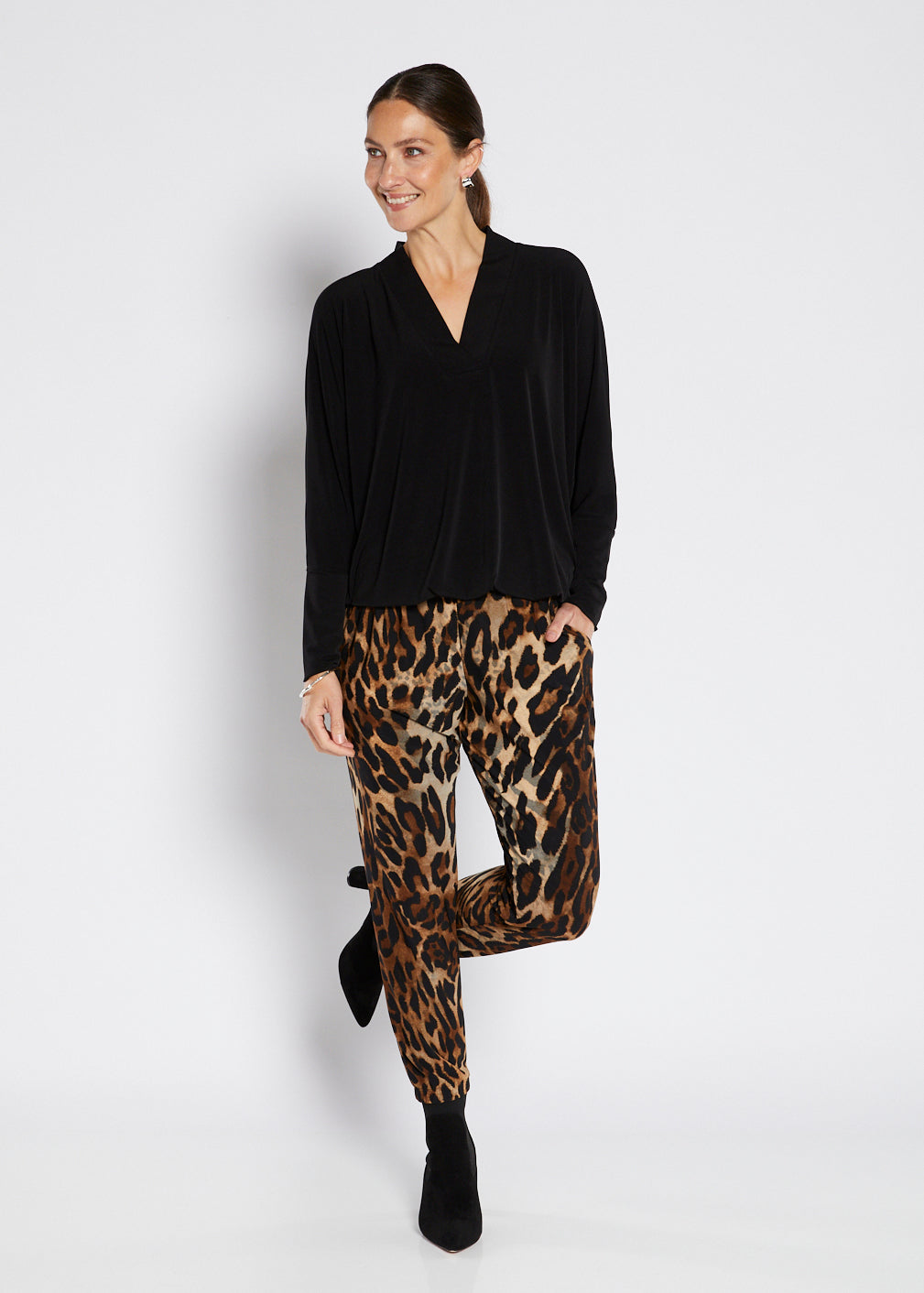 Wendy Foundation slinky jersey relaxed V top in black