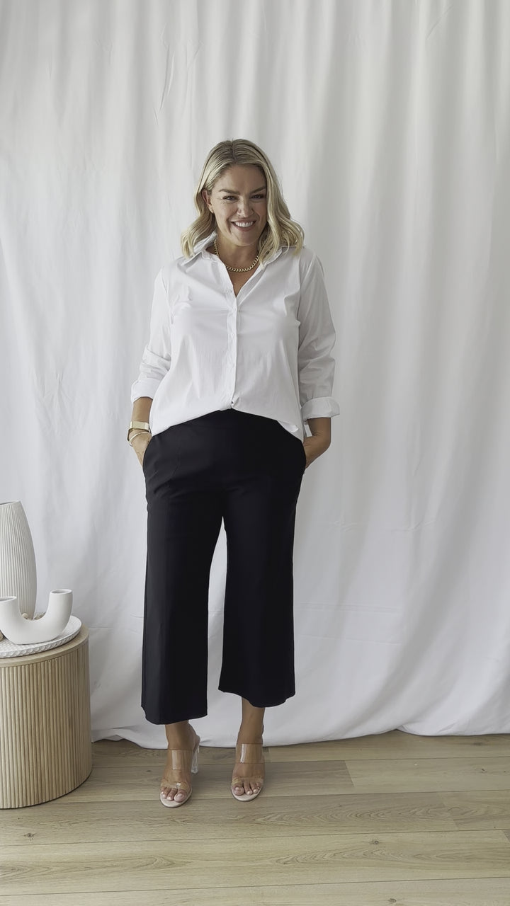 Larrie Miracle Bengaline Culotte Pant in Black