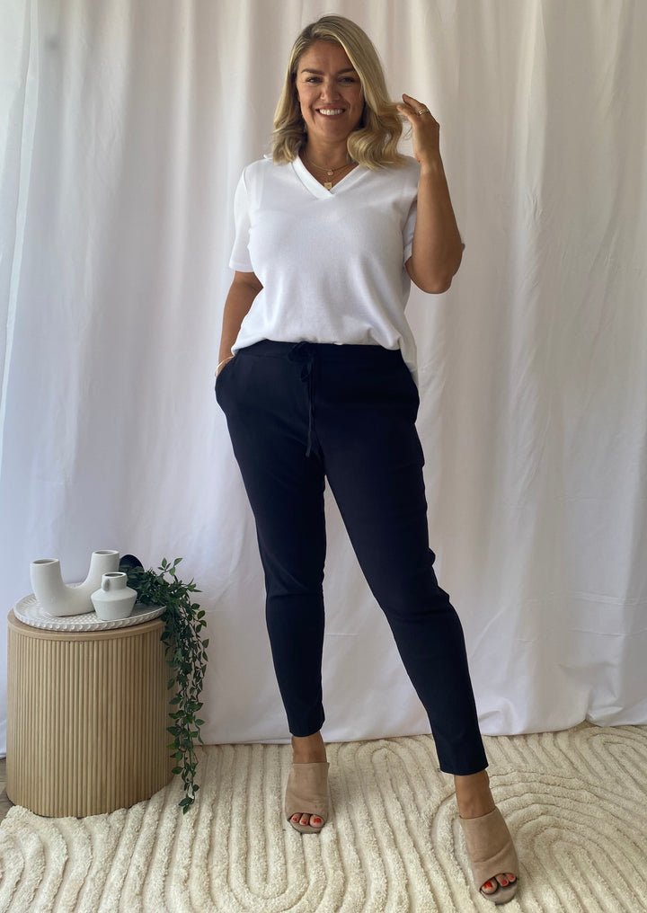 Casual Miracle Bengaline Pant in Ink Navy