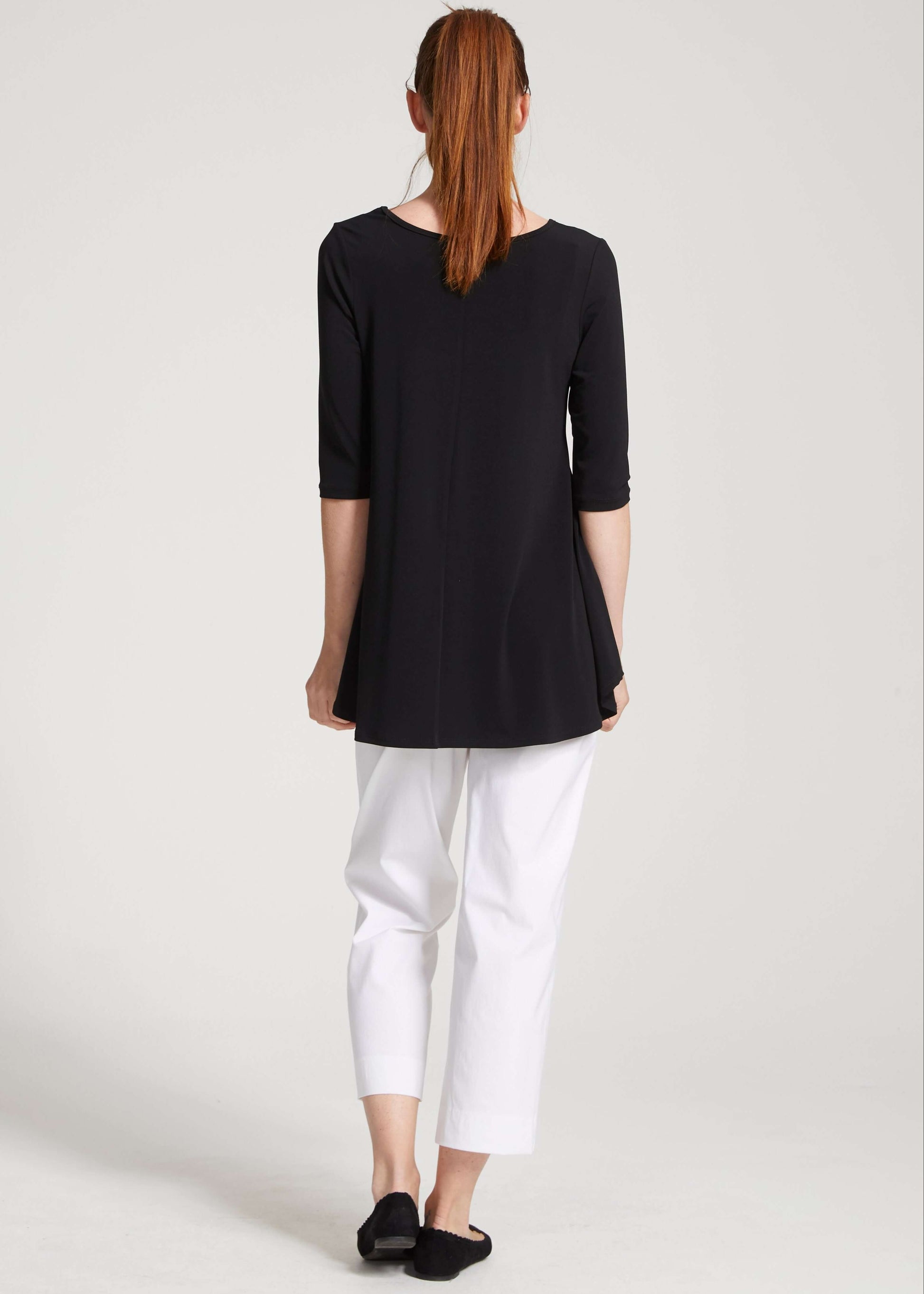 Wow Miracle Bengaline Women's 7/8th length straight-cut pants in white.